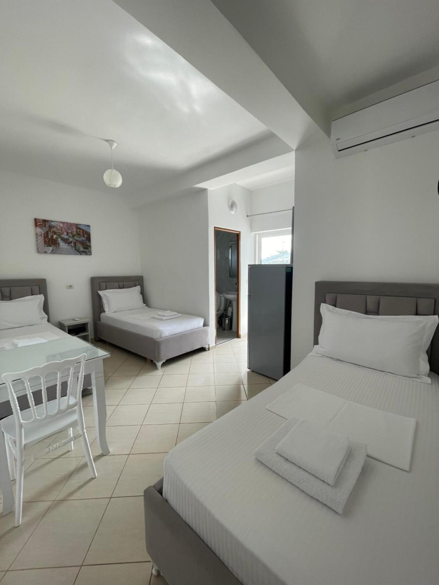Joni Apartments Ksamil Exterior foto